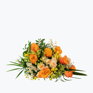 Bårebukett/båredekorasjon - sesongens blomster (55 cm)